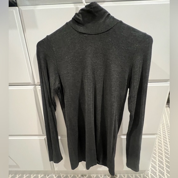 NWOT Majestic Filatures Soft Touch Turtleneck Tee in Anthracite Size 2 (Small) - Picture 5 of 13